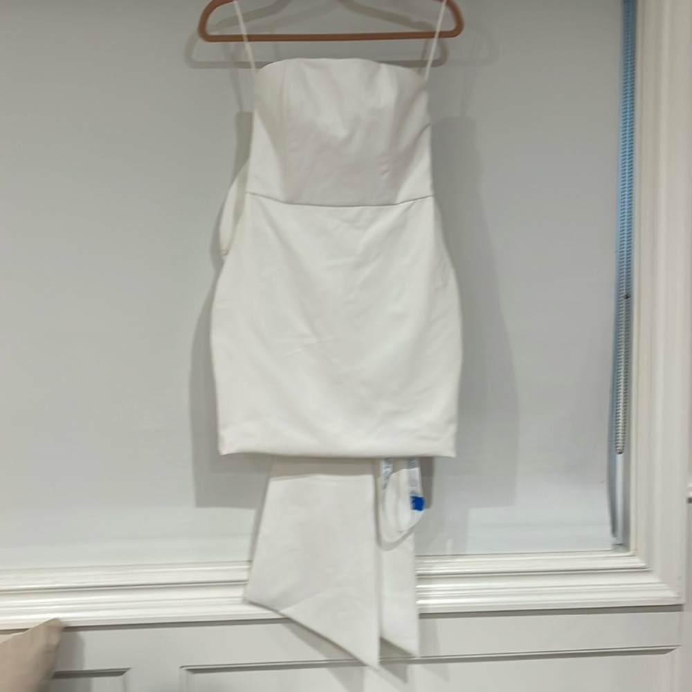 BRAND NEW WITH TAGS Pia Gladys perey strapless dress with detachable bow